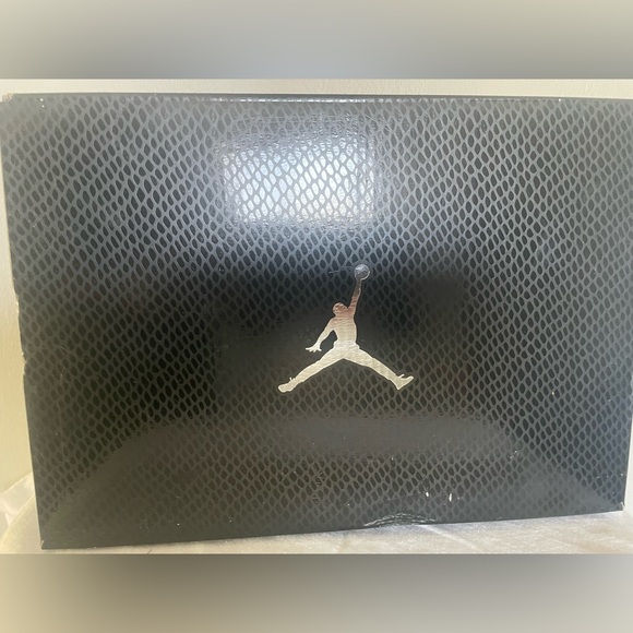 Jordan 11 retro - Picture 7 of 8